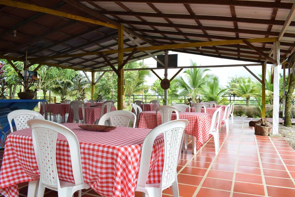 Hotel Nuquimar מראה חיצוני תמונה