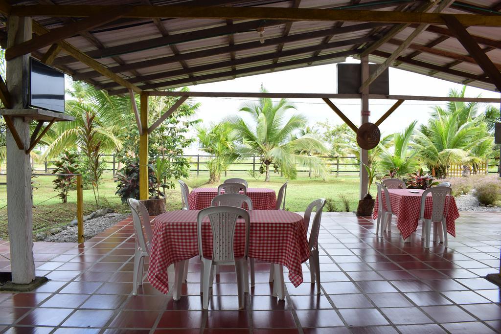 Hotel Nuquimar מראה חיצוני תמונה